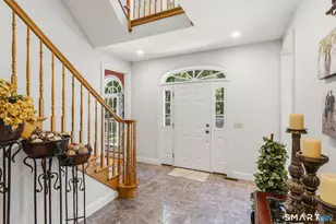 14 Bittersweet Way, Stonington, CT 06378 - Photo 3