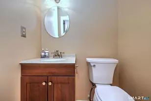 60 Coleman St, East Haven, CT 06512 - Photo 27