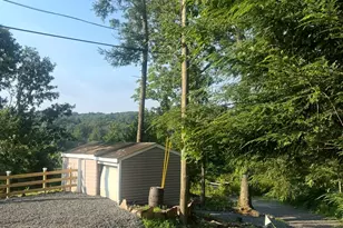 22 Hemlock Trail, Newtown, CT 06482 - Photo 25