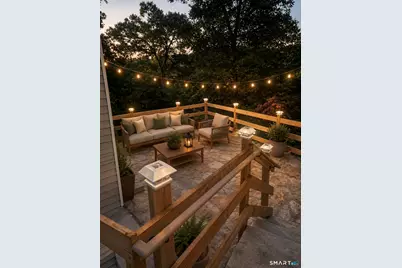 22 Hemlock Trail, Newtown, CT 06482 - Photo 7