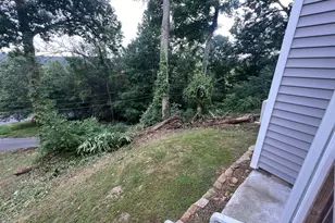 22 Hemlock Trail, Newtown, CT 06482 - Photo 35