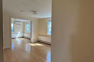 212 Jennings Rd, Fairfield, CT 06825 - Photo 3