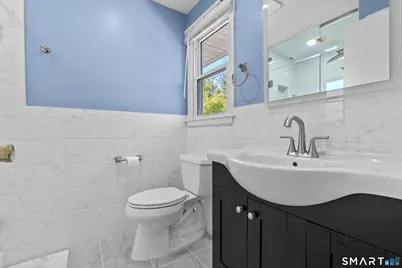 10 Eastwood Road, West Hartford, CT 06117 - Photo 23