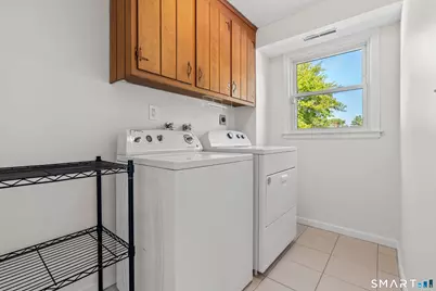 10 Eastwood Road, West Hartford, CT 06117 - Photo 7