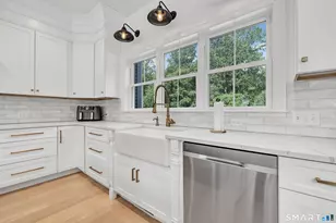 33 Old Country Rd, Oxford, CT 06478 - Photo 13