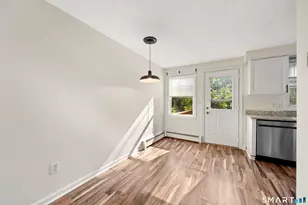 73 Brentwood Dr, Wallingford, CT 06492 - Photo 7