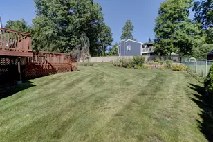 76 Long Ln, Bristol, CT 06010 - Photo 9