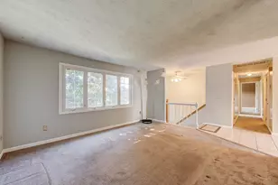 76 Long Ln, Bristol, CT 06010 - Photo 17
