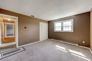76 Long Ln, Bristol, CT 06010 - Photo 25