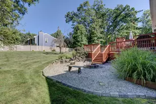 76 Long Ln, Bristol, CT 06010 - Photo 15