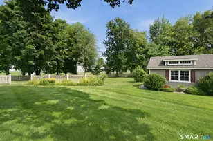 17 Bobolink Ln, Enfield, CT 06082 - Photo 5