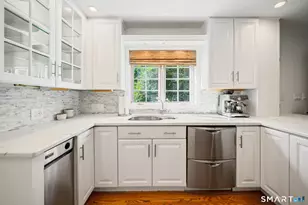 200 SW Rd, Waterbury, CT 06708 - Photo 13