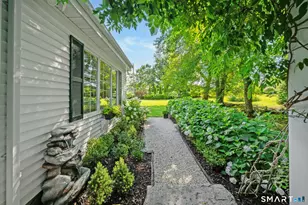 200 SW Rd, Waterbury, CT 06708 - Photo 33