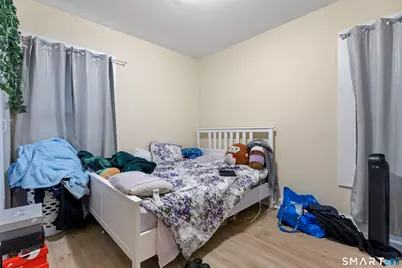 208 Clinton Avenue, New Haven, CT 06513 - Photo 25