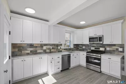 25 Hickok Avenue, Bethel, CT 06801 - Photo 9