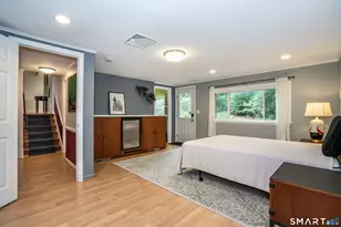 74 Lyman Rd, West Hartford, CT 06117 - Photo 25