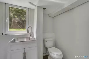 76 Jersey St, Waterbury, CT 06706 - Photo 15