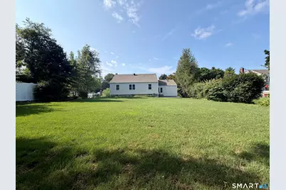 110 Collett Street, North Haven, CT 06473 - Photo 17