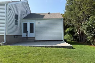 110 Collett St, North Haven, CT 06473 - Photo 19