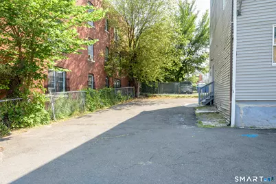 50-52 York Street, Hartford, CT 06106 - Photo 5