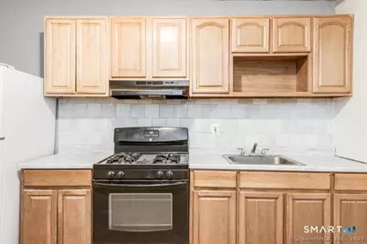 50-52 York Street, Hartford, CT 06106 - Photo 9