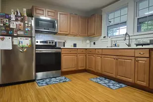 47 Bingham St, Bristol, CT 06010 - Photo 5
