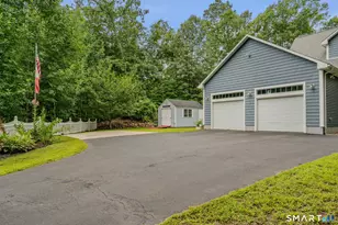 203 Doyle Rd, Montville, CT 06370 - Photo 5