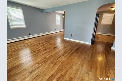 42 Coventry Street, Manchester, CT 06042 - Photo 5