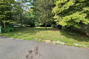 42 Coventry St, Manchester, CT 06042 - Photo 23
