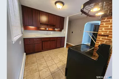 42 Coventry Street, Manchester, CT 06042 - Photo 11