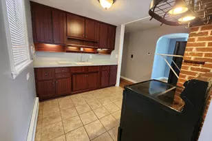 42 Coventry St, Manchester, CT 06042 - Photo 11
