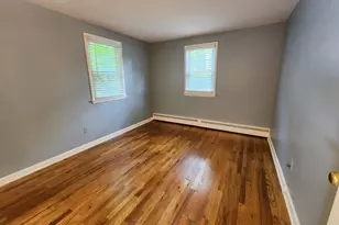 42 Coventry St, Manchester, CT 06042 - Photo 17