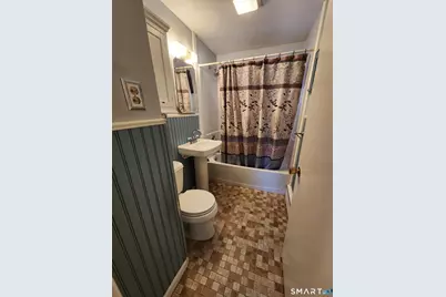 42 Coventry Street, Manchester, CT 06042 - Photo 13