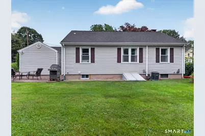37 Vivian Street, Waterford, CT 06385 - Photo 7