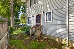 298 Meridian St, Groton, CT 06340 - Photo 15