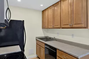 298 Meridian St, Groton, CT 06340 - Photo 9
