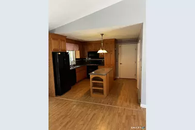 9 Dakota Trail, Bristol, CT 06010 - Photo 5