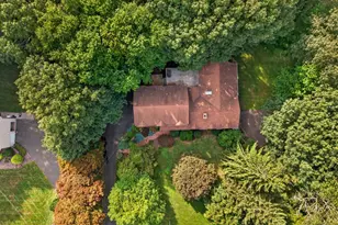 166 Thoreau Dr, Shelton, CT 06484 - Photo 33