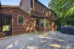 166 Thoreau Dr, Shelton, CT 06484 - Photo 31