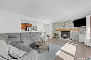 181 Hourigan Dr, Meriden, CT 06451 - Photo 3