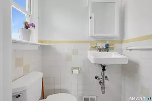 181 Hourigan Dr, Meriden, CT 06451 - Photo 17