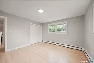37 Skyview Ln, Waterbury, CT 06708 - Photo 21