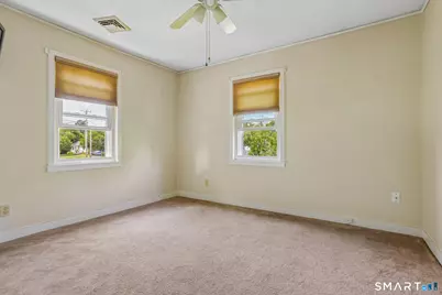 210 Midway Oval, Groton, CT 06340 - Photo 9