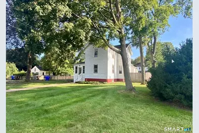 284-286 Hazard Avenue, Enfield, CT 06082 - Photo 3