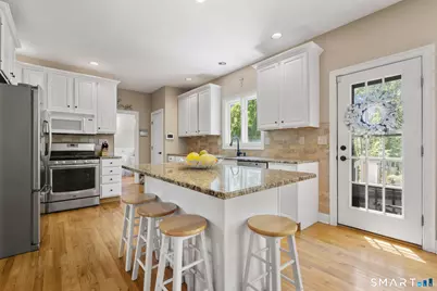 200 Captains Walk, Stratford, CT 06615 - Photo 9