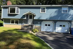19 Greenwood Ln, Shelton, CT 06484 - Photo 1