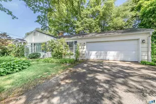 6 Twins Ct, Norwich, CT 06360 - Photo 1