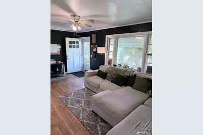 590 Vauxhall St Extension, Waterford, CT 06385 - Photo 3