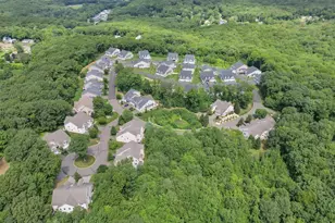 105 Turtlebrook Ln, Bristol, CT 06010 - Photo 23