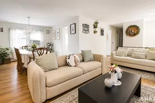 523 Treat Ln, Orange, CT 06477 - Photo 3